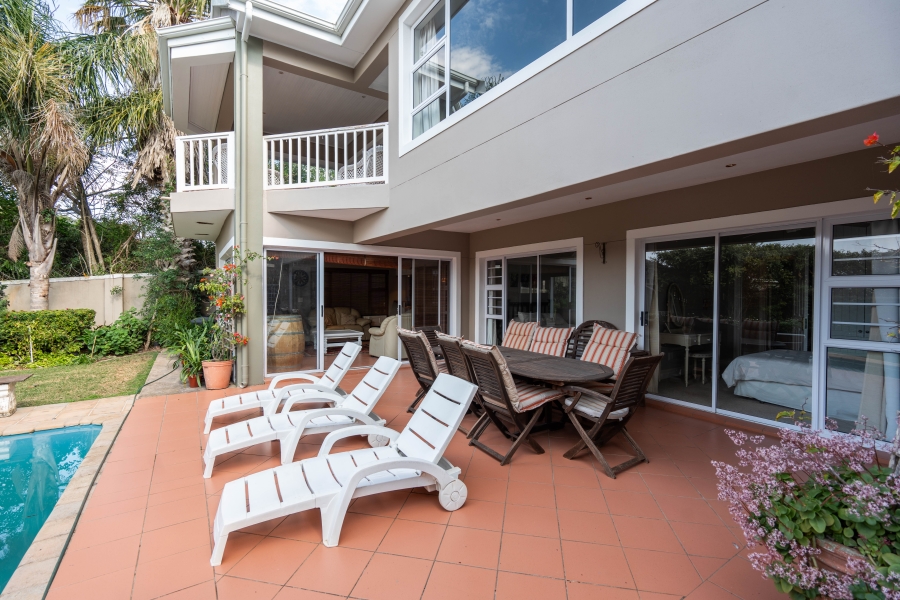 5 Bedroom Property for Sale in Seafield Eastern Cape